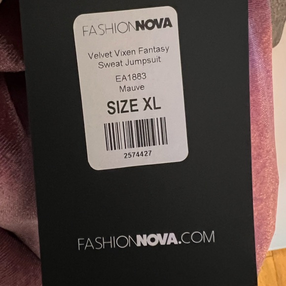 Velvet Vixen Fantasy Sweat Jumpsuit - Mauve Size XL - Picture 8 of 8
